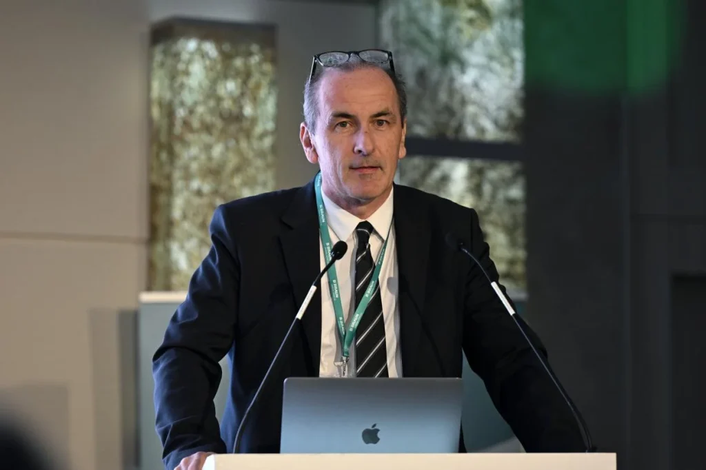 Hegedűs Zsolt: Transzparencia szükséges az egészségügyi bizalomhoz