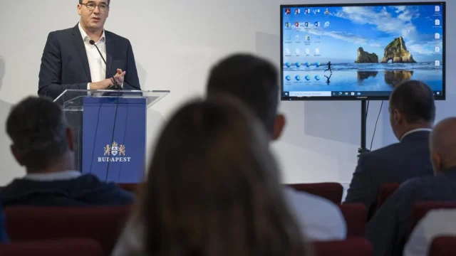 Karácsony Gergely: tanulni kell az idei hőségből