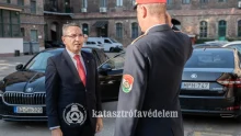 A rendvédelem fejlesztési terveiről egyeztetett a katasztrófavédelem értekezletén a rendészeti államtitkár