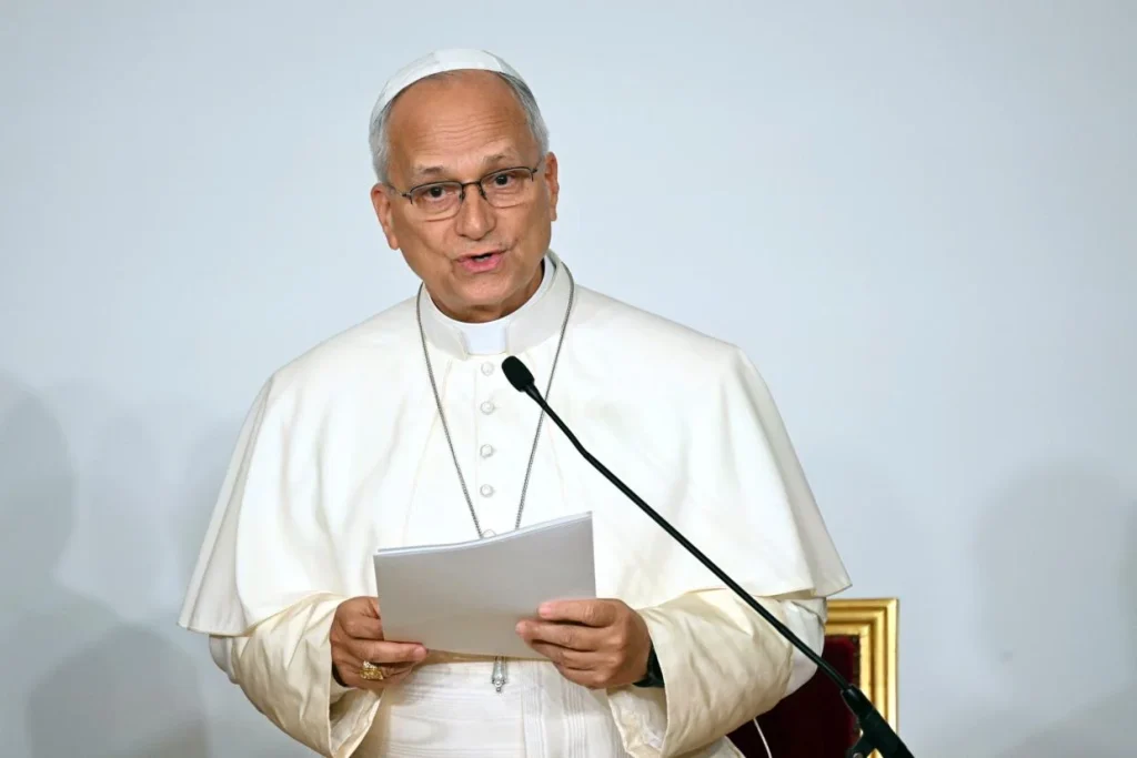 Leo pápa a katolikus egyház mulasztásainak beismerésére és a sebek gyógyítására szólított fel Franciaországban