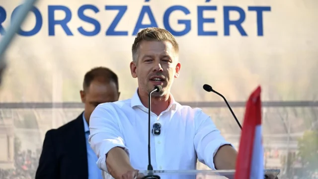 Magyar Péter szerint érdemes lenne egy valódi békemenetet tartani október 23-án