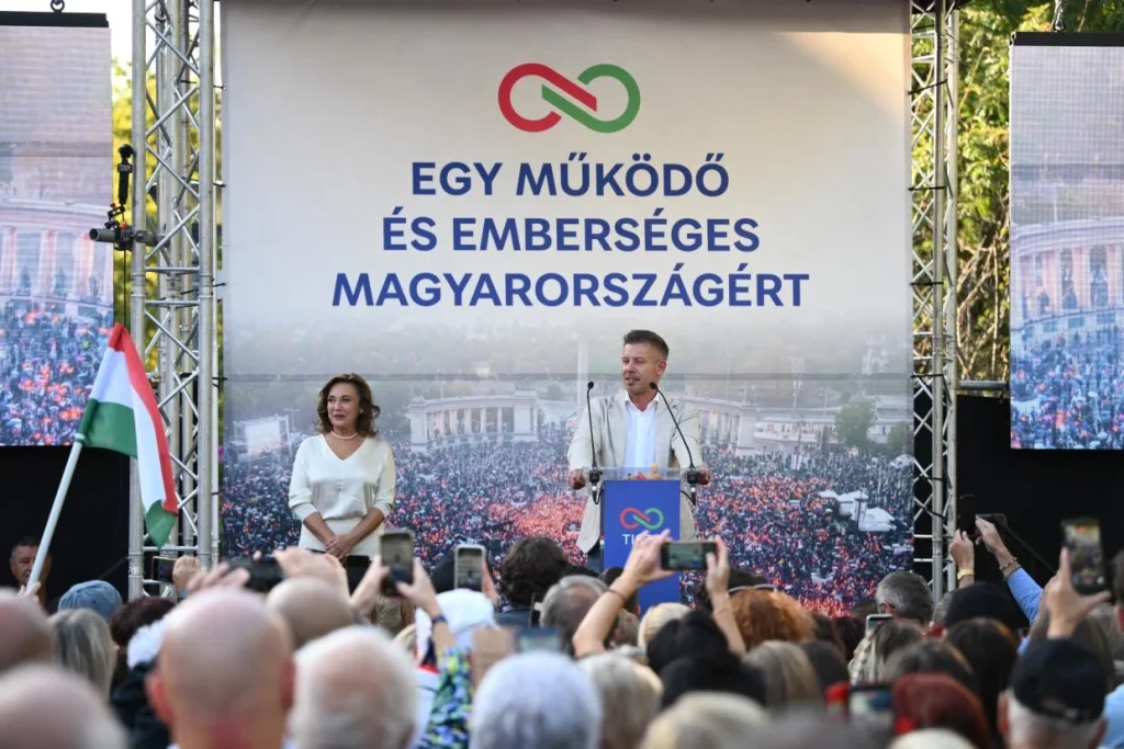 Magyar Péter Szolnokon beszélt a nemzeti egységről és a tervezett elektrolitgyárról
