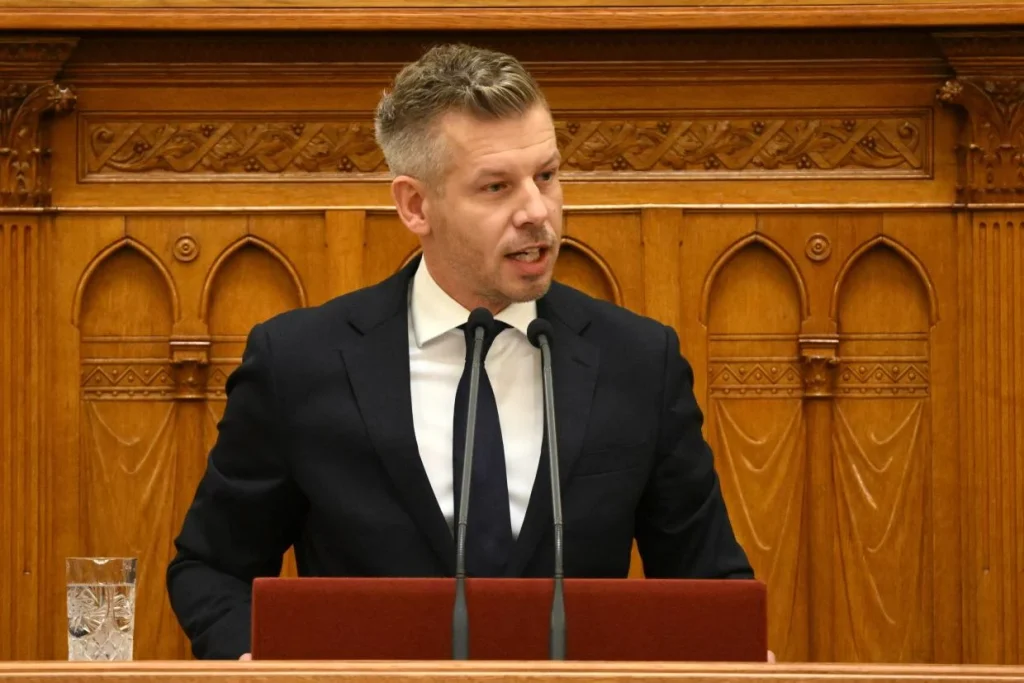 Magyar Péter a Legfőbb Ügyészség mentelmi ügyekkel kapcsolatos eljárásáról beszélt