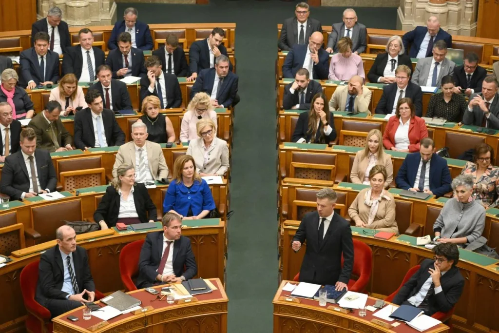 A miniszterelnök cáfolta a rendőri jelenlétet az Országházban