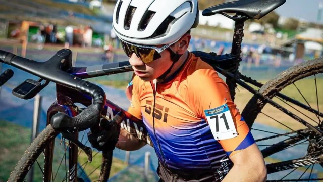 Kiválóan szerepeltek a magyar kerékpárosok a nemzetközi cyclo-cross versenyeken