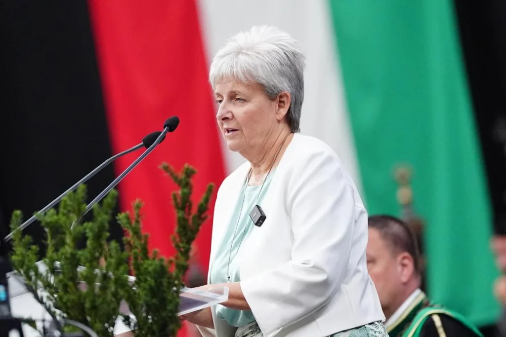 Megszűnik a pedagógusképzés a Nemzeti Közszolgálati Egyetemen
