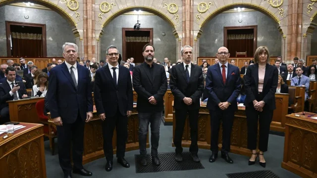 Megkezdte munkáját a Független Közmédia Testület a közszolgálati média felügyeletével