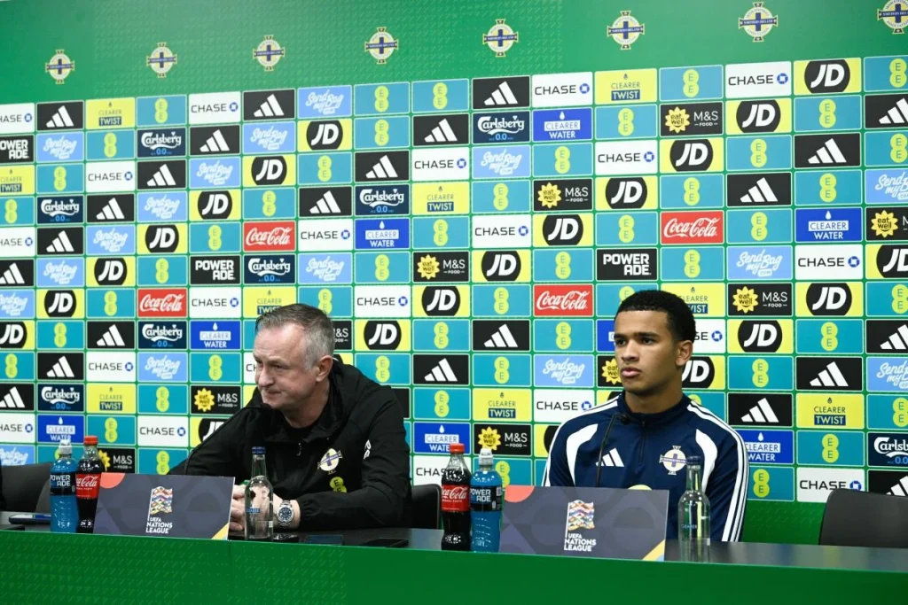 Michael O'Neill nehéz mérkőzést kíván korábbi kapusának a magyarok elleni találkozón