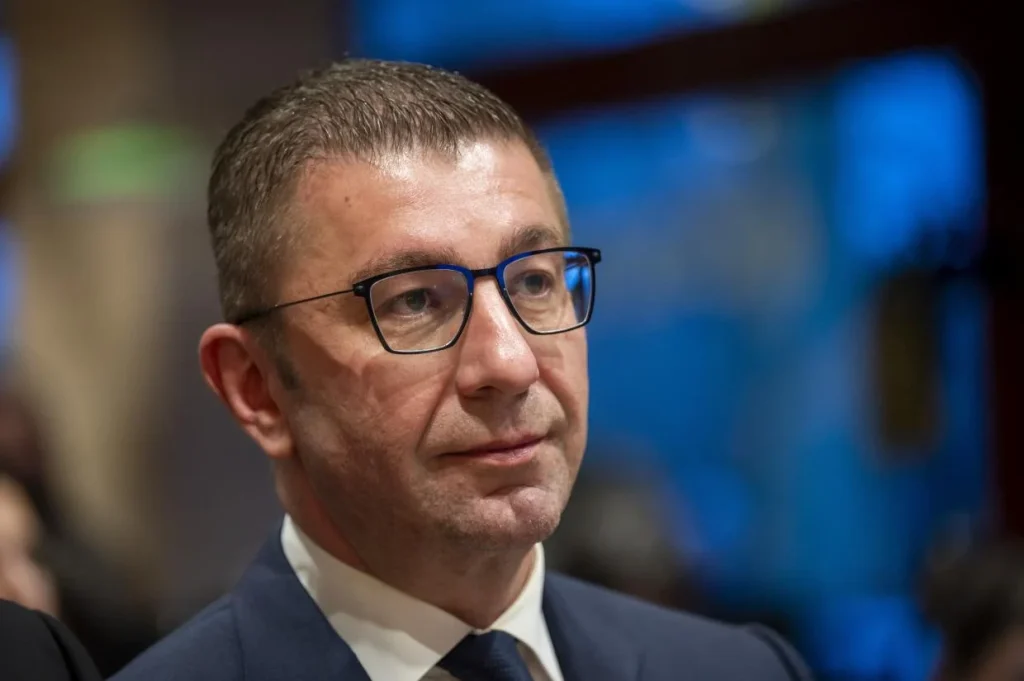 Nem tart a magyar hitel körüli vizsgálattól az északmacedón kormányfő