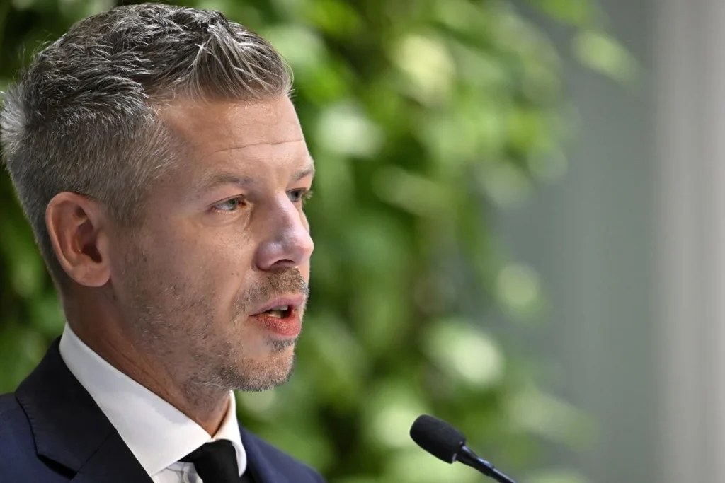 Októbertől visszakerülnek a javítóintézetek a gyermekvédelmi rendszerbe