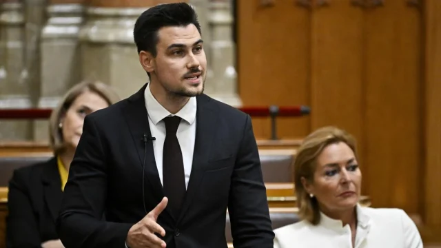Parlamenti vita a gyermekvédelmi javaslatcsomagról és napirend utáni felszólalások