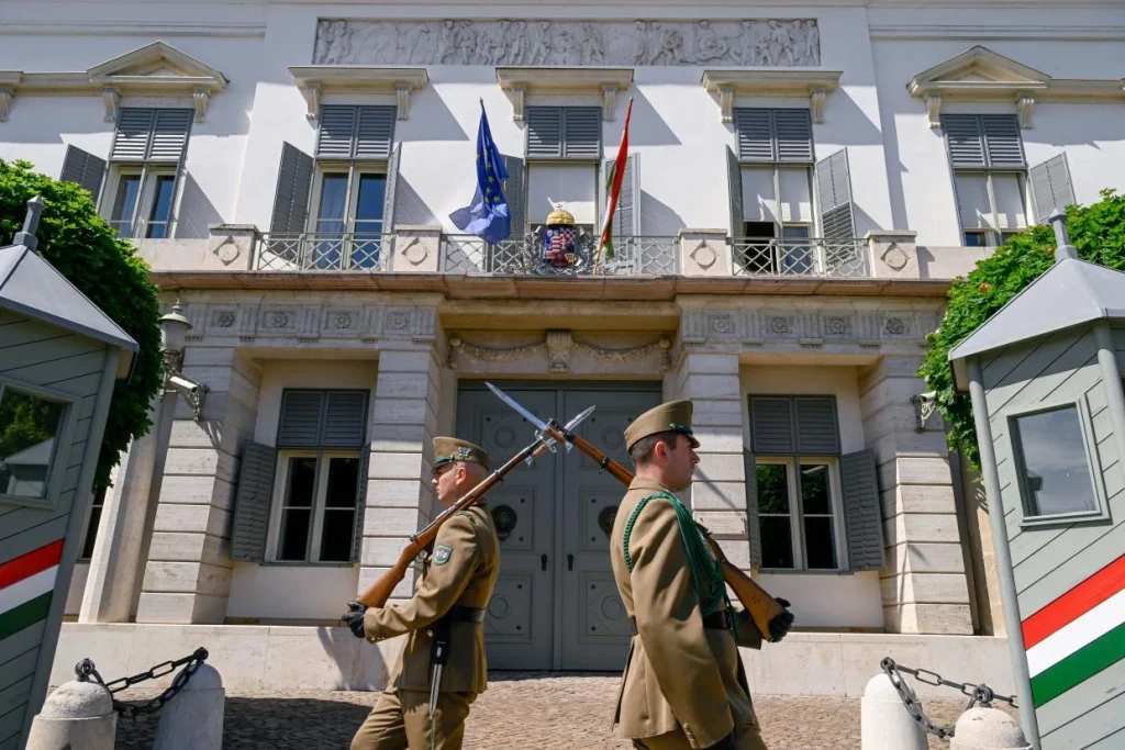 Sándor-palota: Baka András fenntartja az ügyészjelölttel kapcsolatos álláspontját