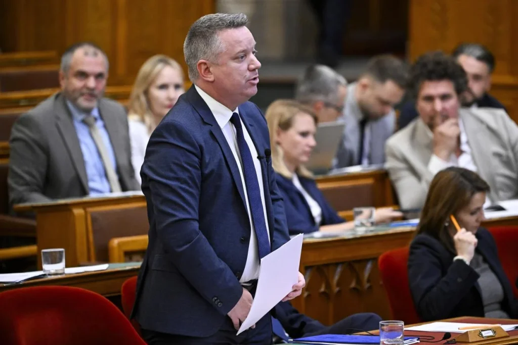 Szigorítást és hatékonyabb fellépést tervez a Belügyminisztérium a kapcsolati erőszak és a közlekedési szabályszegések ellen