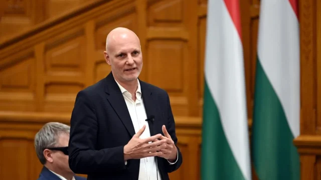 Újabb hat feljelentés az állami informatikai cégcsoport átvilágítása után