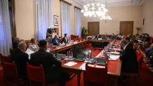 Teljes körű rehabilitációt és kártérítést követelnek a Covid-oltás megtagadása miatt elbocsátott katonák