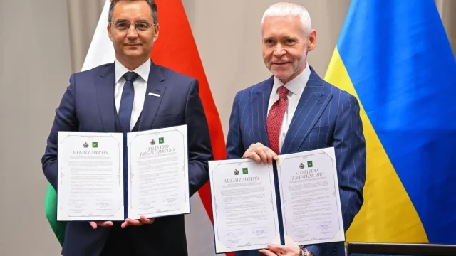 Testvérvárosi megállapodást kötött Debrecen és Harkiv