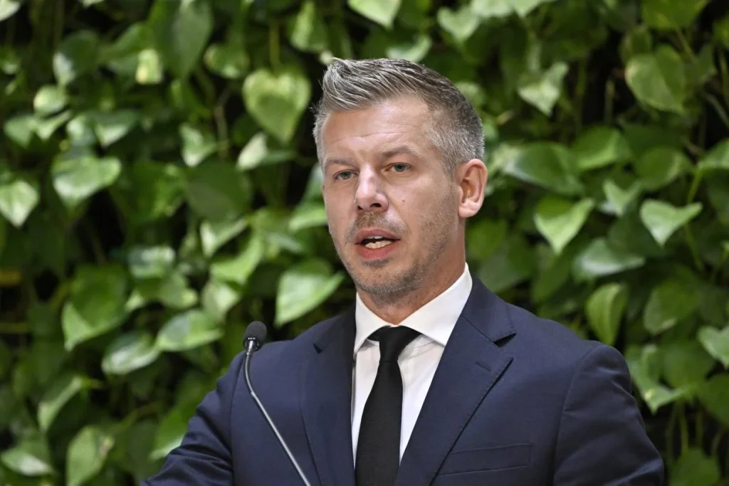 Tíz százalékkal emeli a kormány a megváltozott munkaképességűek ellátását