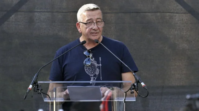 Tömegdemonstrációt tartottak a Terror Háza Múzeum bezárása ellen
