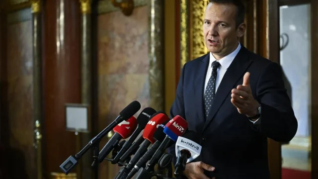 Toroczkai László bírálta a Médiatanács tagjainak megválasztását