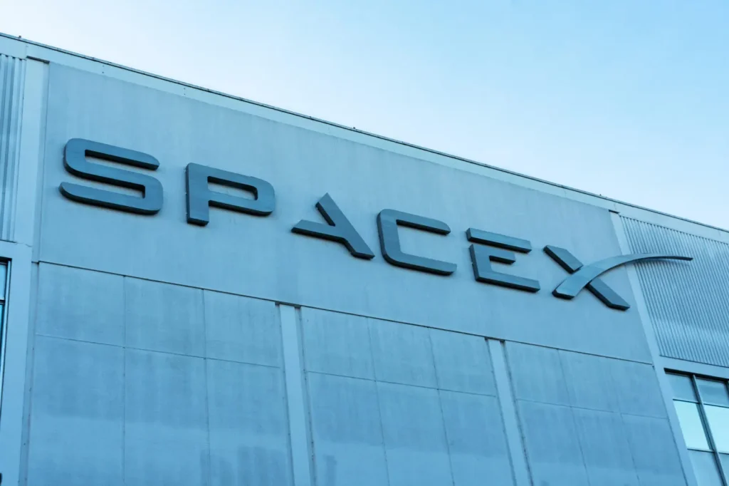 Történelmi 10 órás küldetésre készül a SpaceX Starship