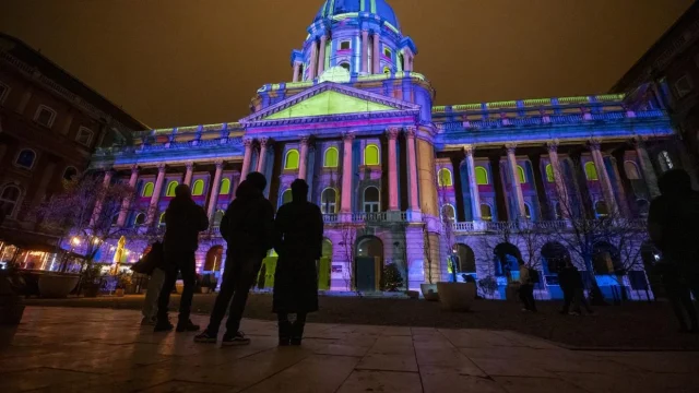 Új közbeszerzést ír ki a kormány a budavári palota újjáépítésére