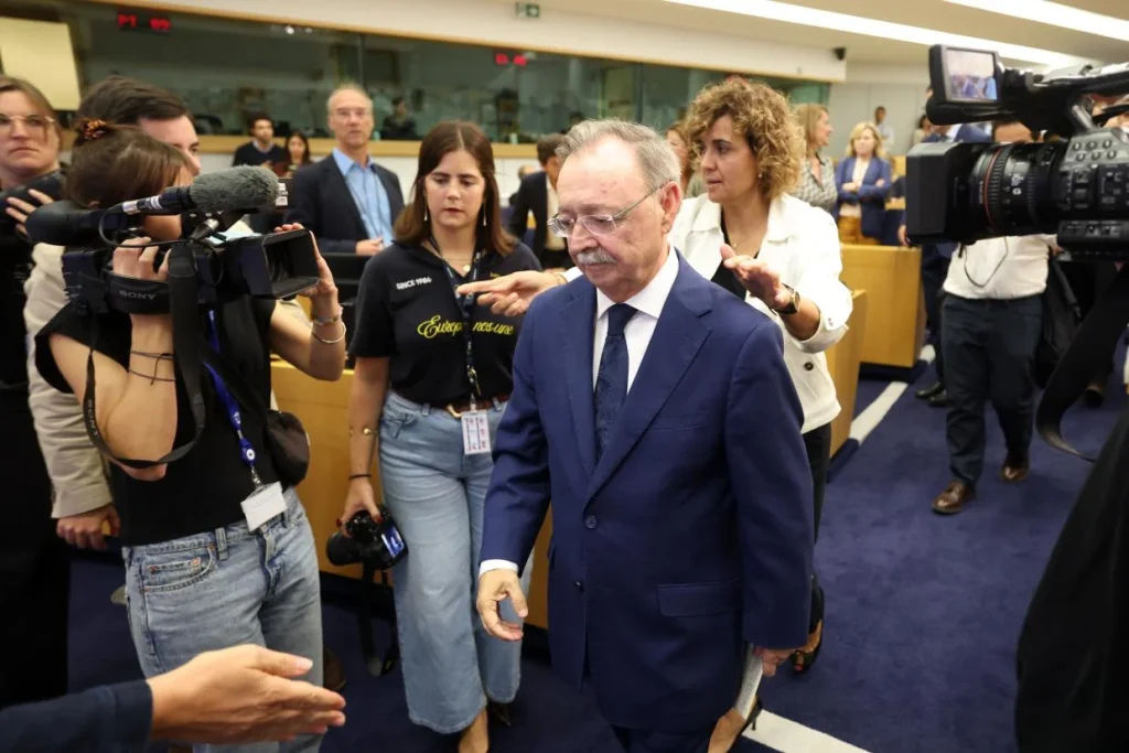 Uniós támogatást és határozott fellépést sürgetett Ceuta elnöke Brüsszelben