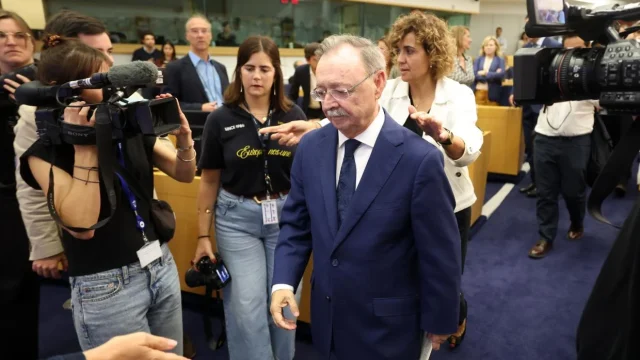 Uniós támogatást és határozott fellépést sürgetett Ceuta elnöke Brüsszelben