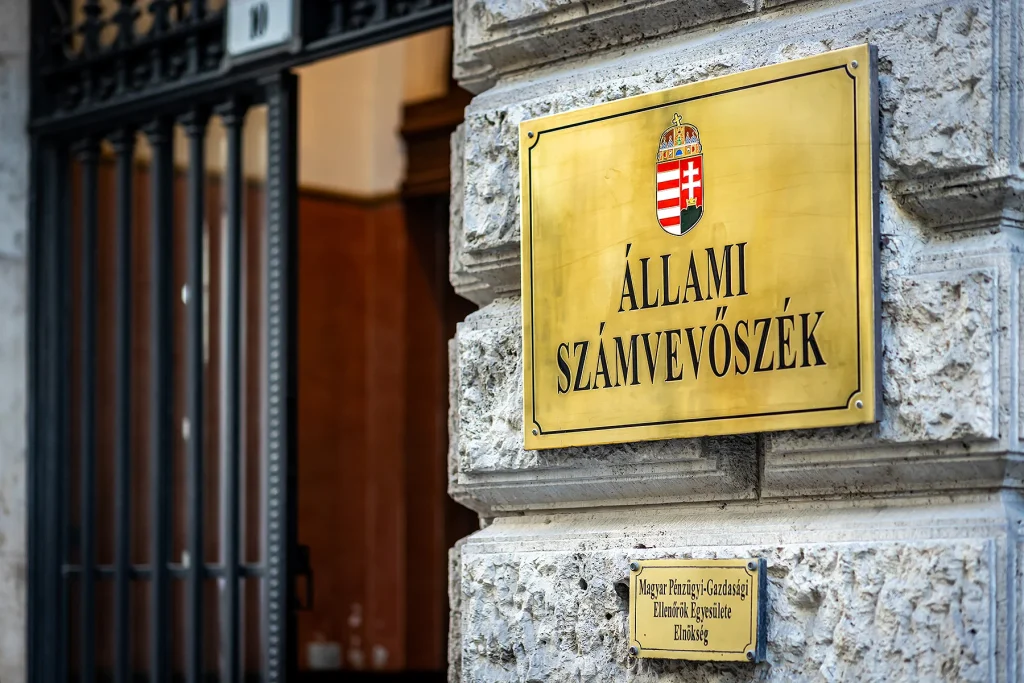 Az Állami Számvevőszék visszautasította Magyar Péter állításait