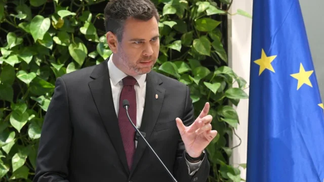 Vitézy Dávid szerint jogellenes az MKIF Zrt.-nek járó összeg megemelése