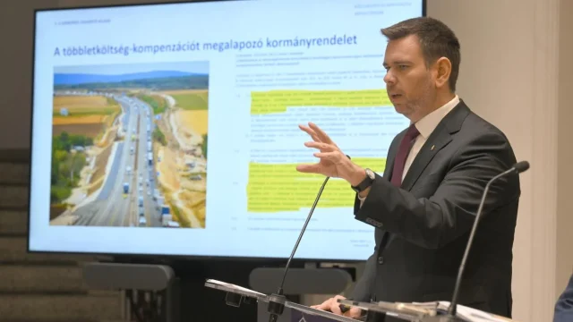 Vitézy Dávid szerint ötezer milliárd forinttal növelte az állami terheket az MKIF-szerződés módosítása