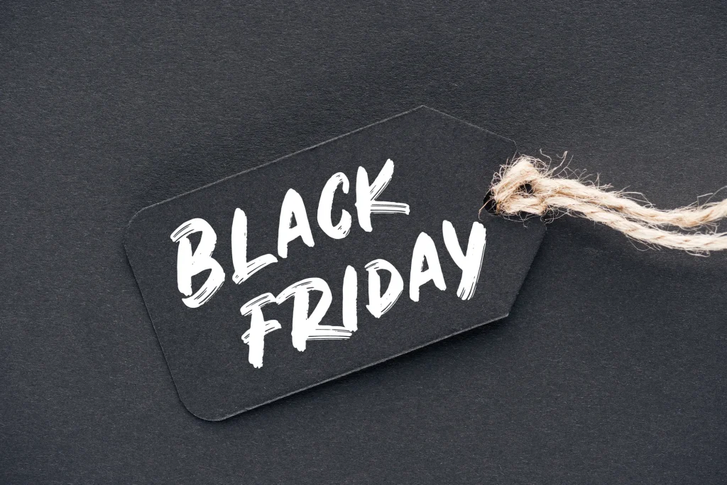 A Gazdasági Versenyhivatal a Black Friday-akciók alatti tudatos vásárlásra figyelmeztet