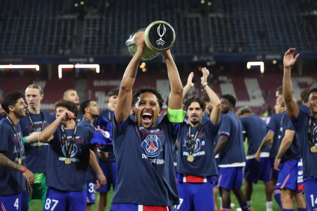 A Paris Saint-Germain nyerte el az év legjobb férfi labdarúgóklubja címet a 2026-os Aranylabda-gálán