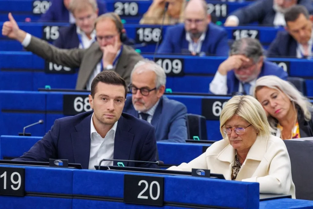 A Patrióták frakció a magyarországi demokratikus jogok védelméért lép fel