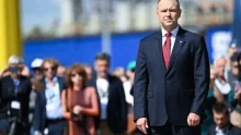 Aláírta a lengyel elnök az üzemanyag-forgalmazók különadójáról szóló törvényt