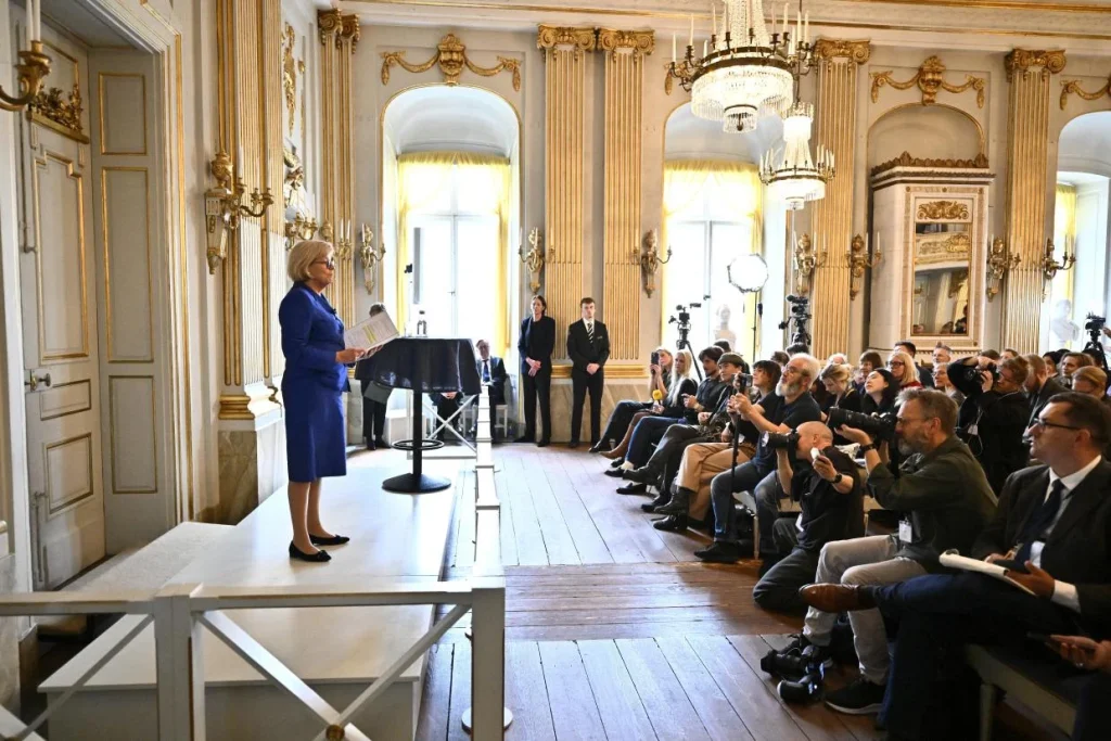 Turi Tímea, a Magvető Kiadó főszerkesztője örömmel fogadta Anne Carson Nobel-díját