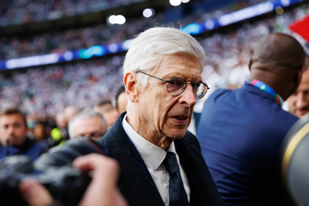 Arsène Wenger a FIFA elnöki posztjának lehetséges kihívója a 2026-os választáson