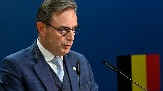 Bart De Wever belga miniszterelnök szerint nem nyitják újra a befagyasztott orosz vagyonról szóló vitát