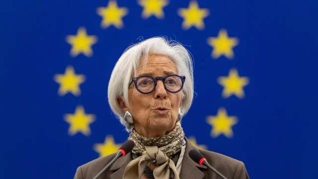 Bejelentette lemondását az Európai Központi Bank elnöke
