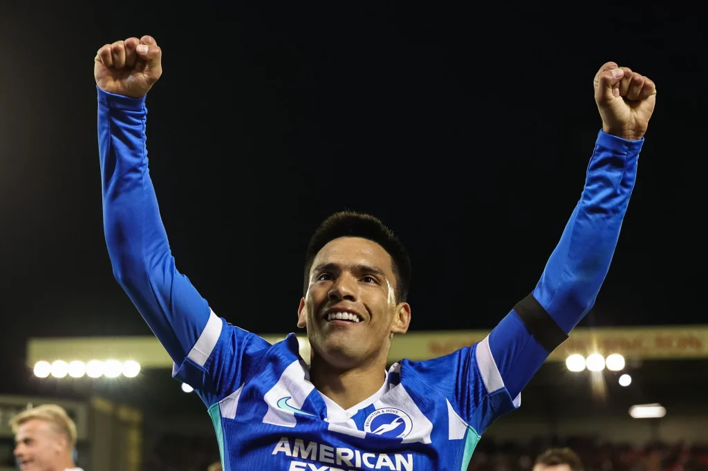 Tíz perc alatt szétszedte a Palace-t a Brighton, Gómez a félpályáról lőtt gólt