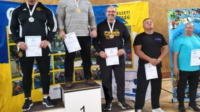 Bronzérmet szerzett a Nógrád Megyei Rendőr-főkapitányság munkatársa az országos fekvenyomó bajnokságon