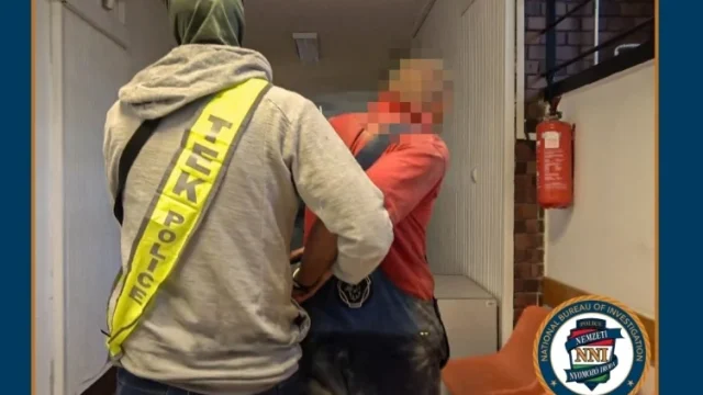 Budapesten fogta el a rendőrség a szexuális erőszak miatt körözött 53 éves férfit