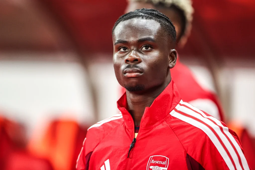 Bukayo Saka nyerte el a humanitárius tevékenységért járó idei Sócrates-díjat az Aranylabda-gálán