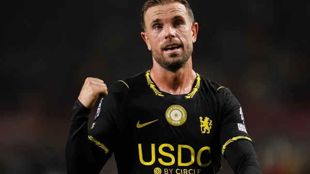 Jordan Henderson hazai bemutatkozásán duplázott, a Chelsea öt gólt rúgott a Bournemouthnak