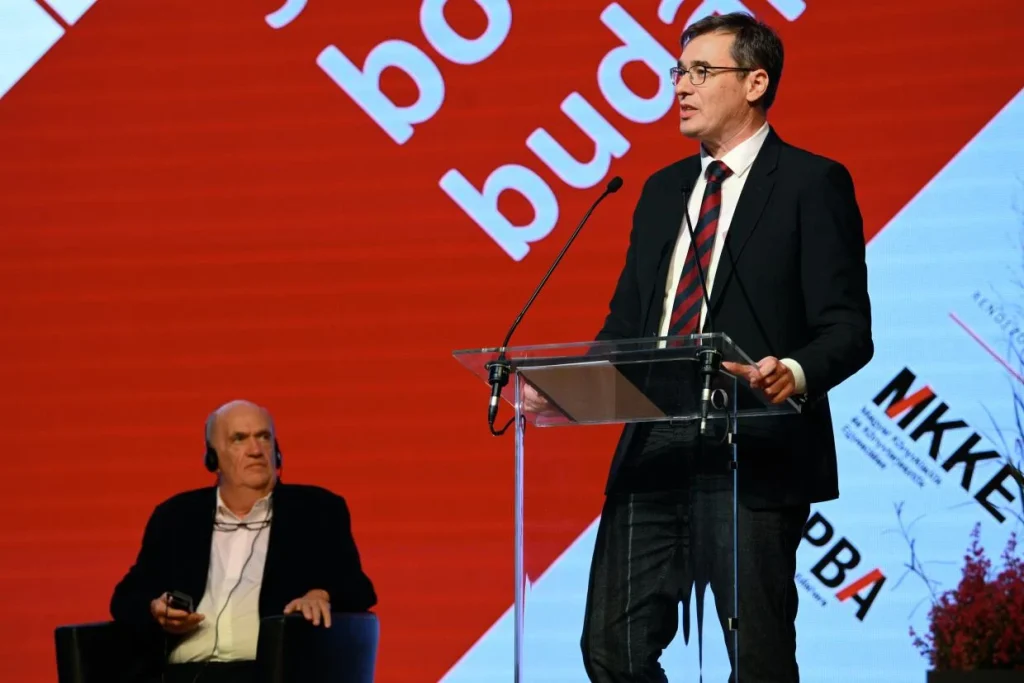 Colm Tóibín vette át az idei Budapest Nagydíjat a könyvfesztiválon