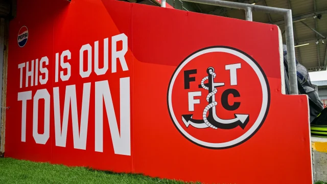 Történelmi győzelem: a Fleetwood kiejtette az Arsenalt a Ligakupából