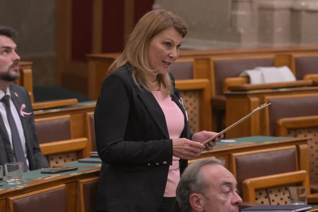 December 24-e munkaszüneti nappá nyilvánításáról tárgyalt az Országgyűlés