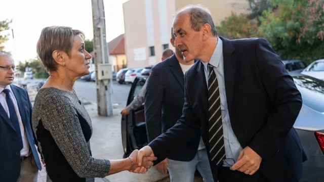 Szarvas volt az utolsó állomás: az egészségügyi intézmények helyzetét mérte fel Dr. Hegedűs Zsolt