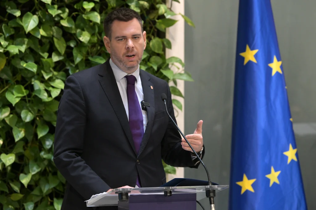 Vitézy Dávid: összejátszás miatt veszélybe került a déli körvasút uniós támogatása