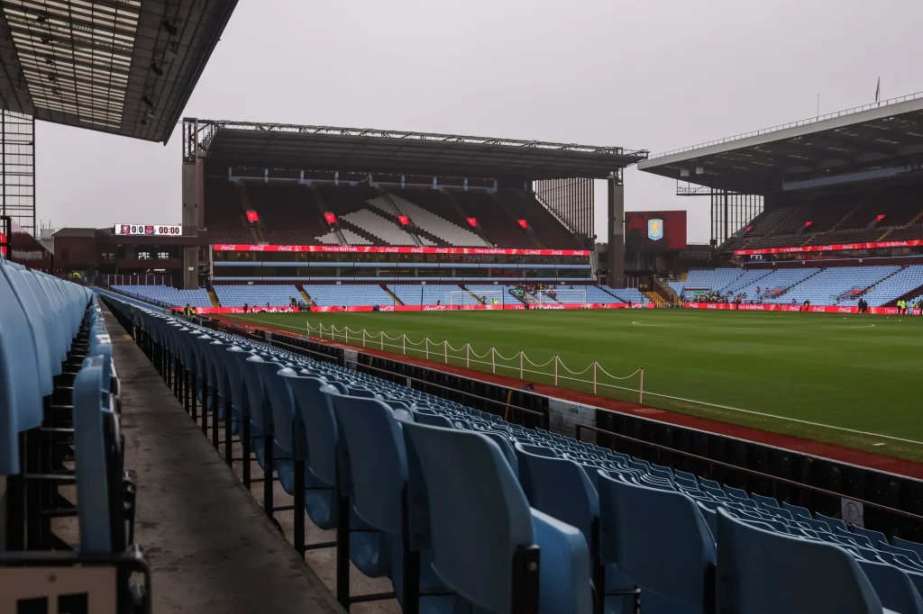Unai Emery szerint a Villa Park bővítése nem lehet kifogás az Aston Villa hazai hullámvölgyére