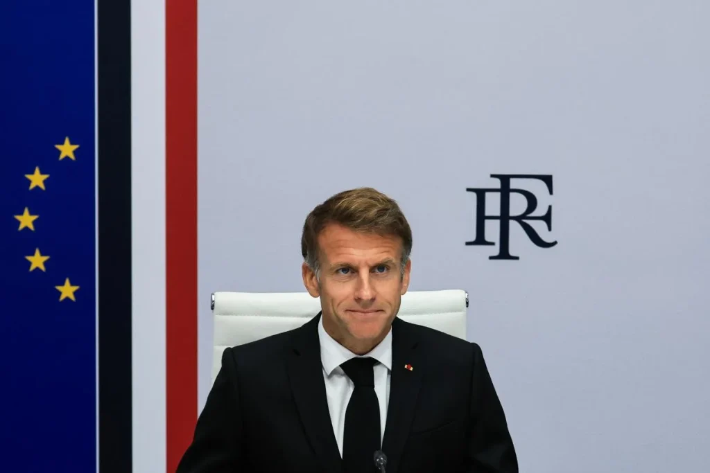 Emmanuel Macron elítélte a franciaországi erőszakhullámot és a középületek elleni támadásokat